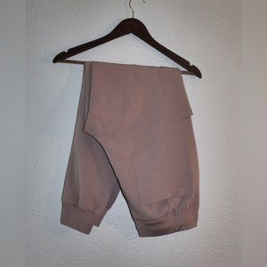 Mandala 9 Pocket Jogger Scrubs in Macchiato (Color not currently in rotation)